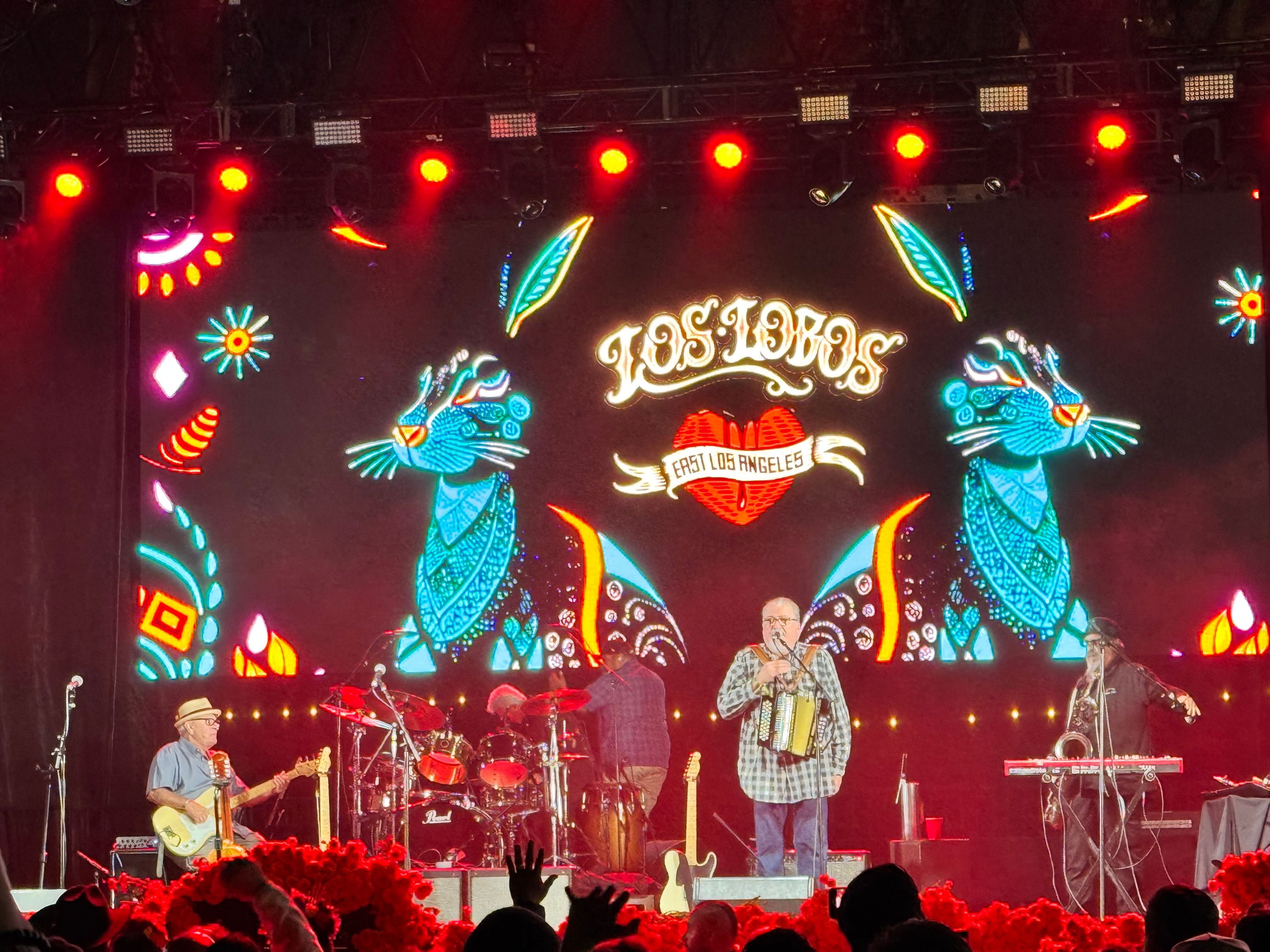 Los Lobos - 50th Anniversary Tour