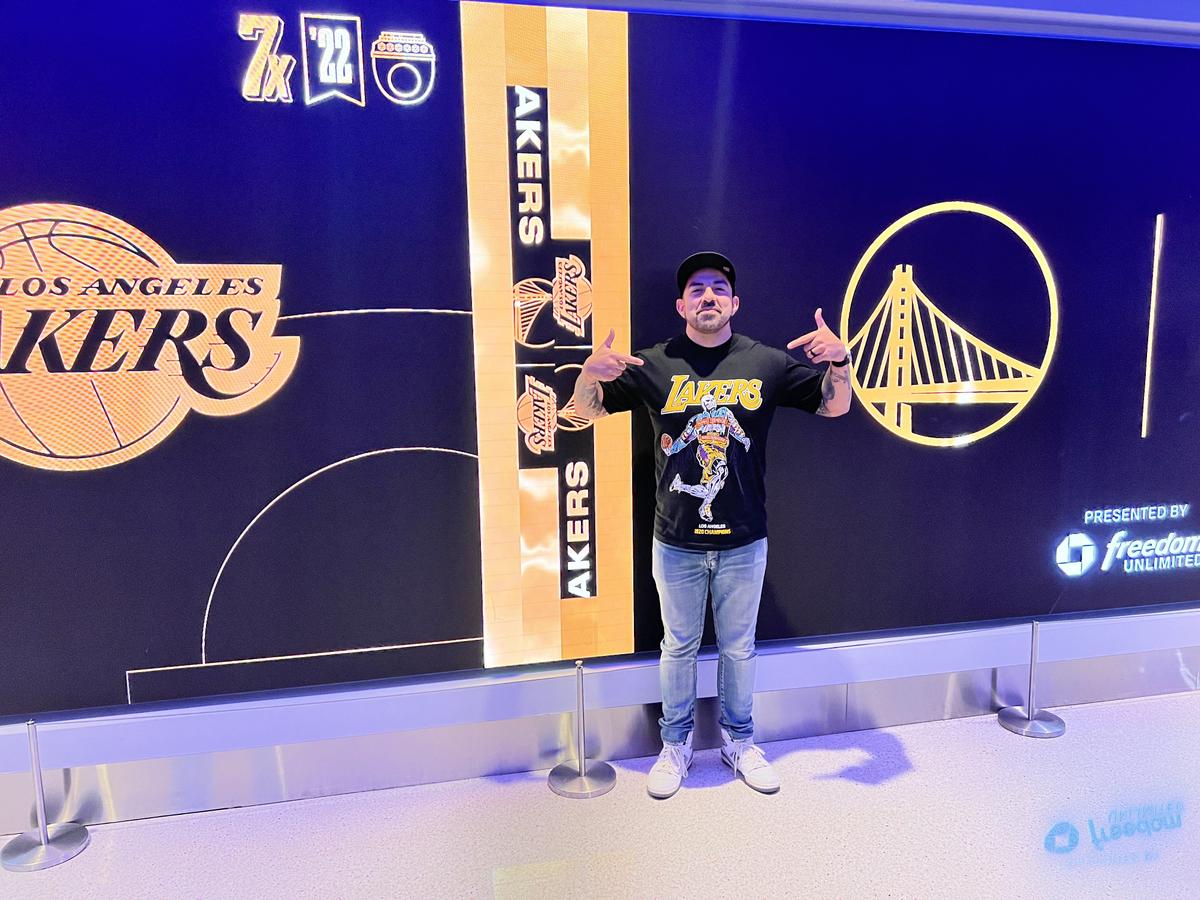 Golden State Warriors vs Los Angeles Lakers