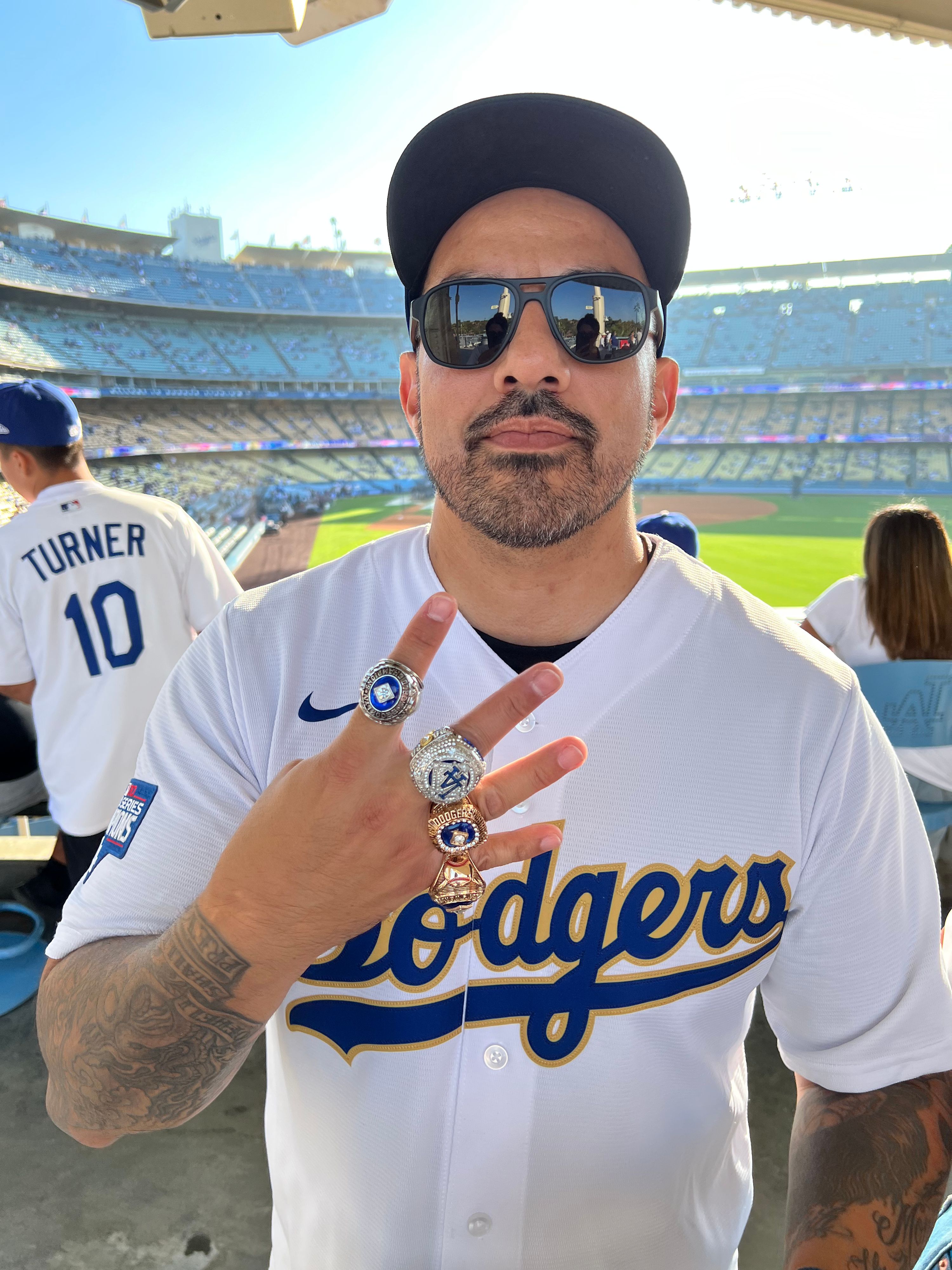 Los Angeles Dodgers vs Milwaukee Brewers