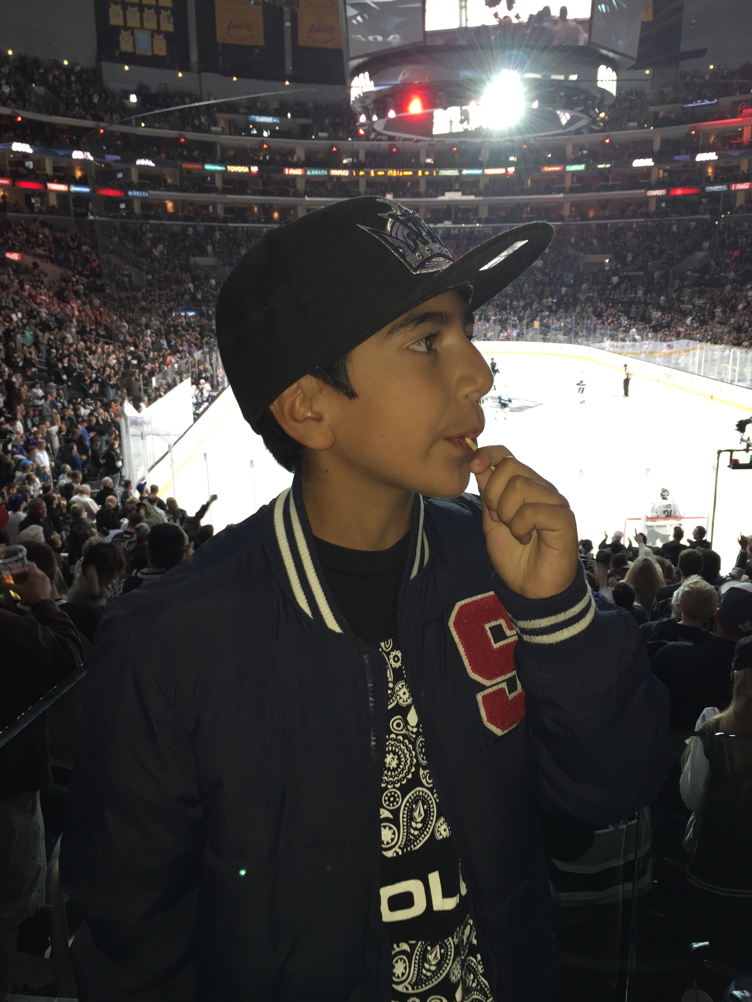 Los Angeles Kings vs Vancouver Canucks