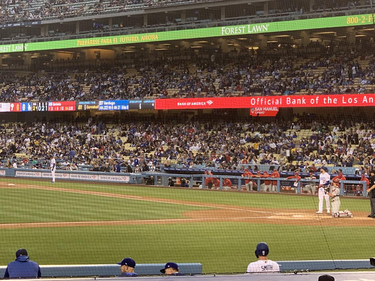 Los Angeles Dodgers vs Philadelphia Phillies