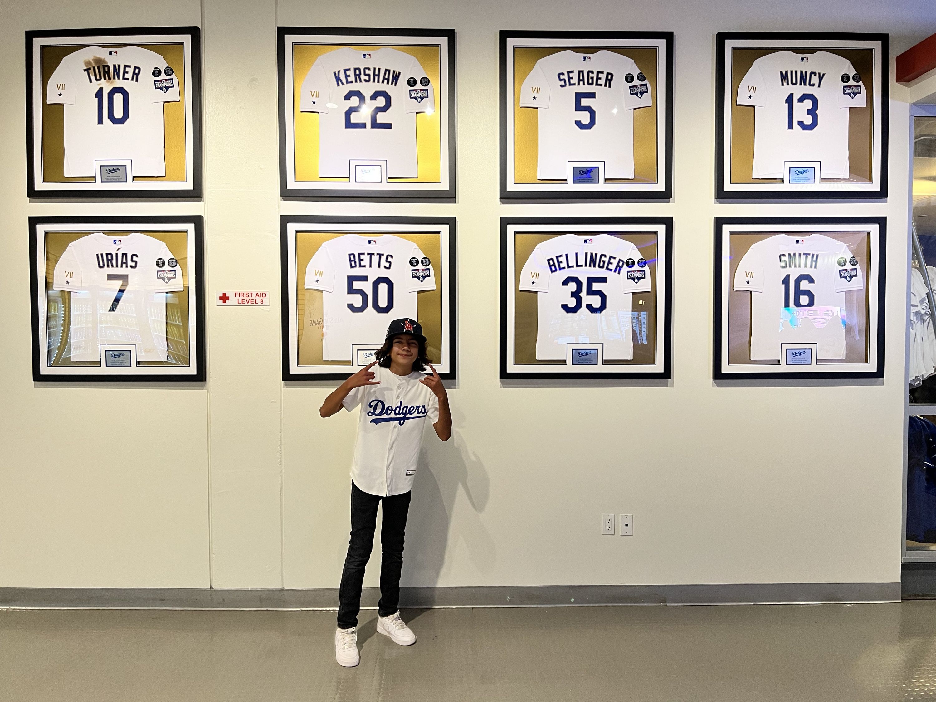 Los Angeles Dodgers vs Pittsburgh Pirates