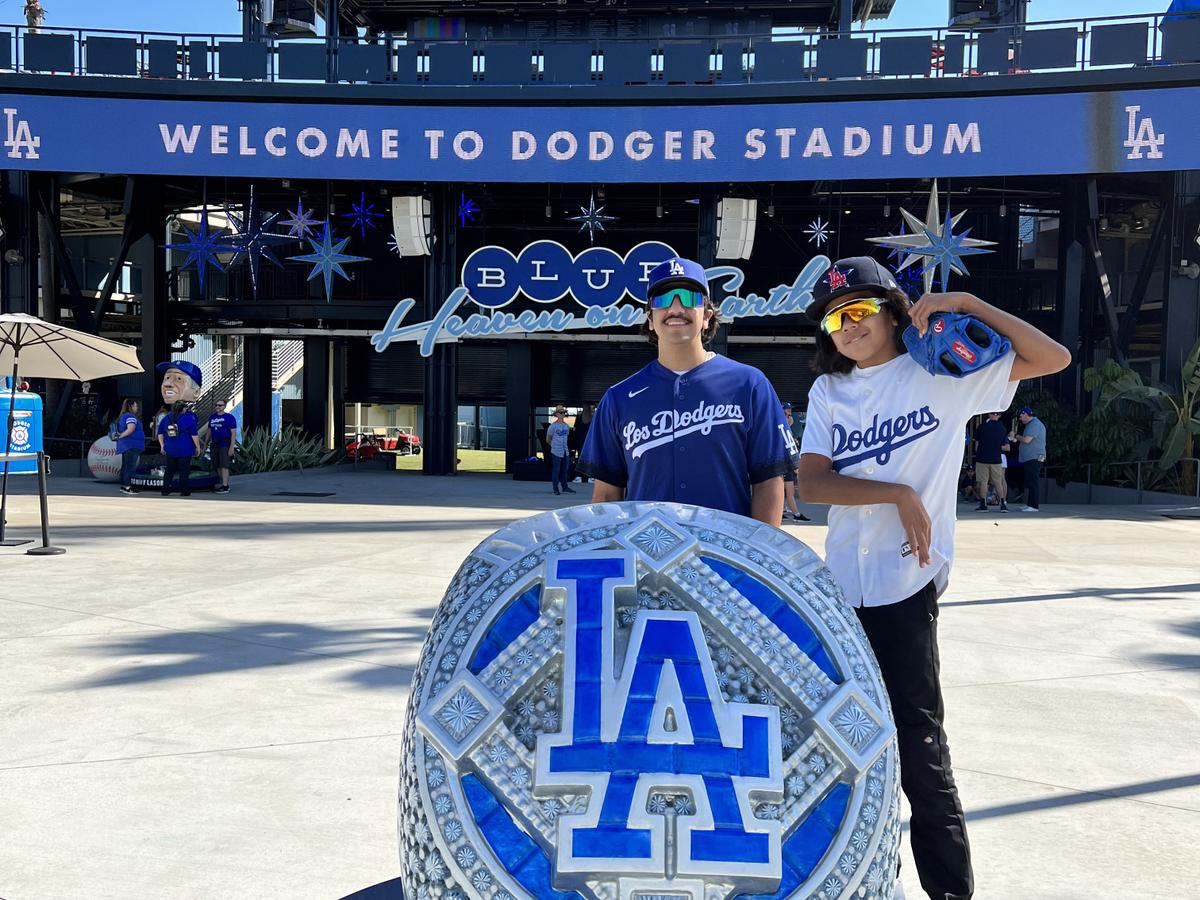 Los Angeles Dodgers vs Philadelphia Phillies