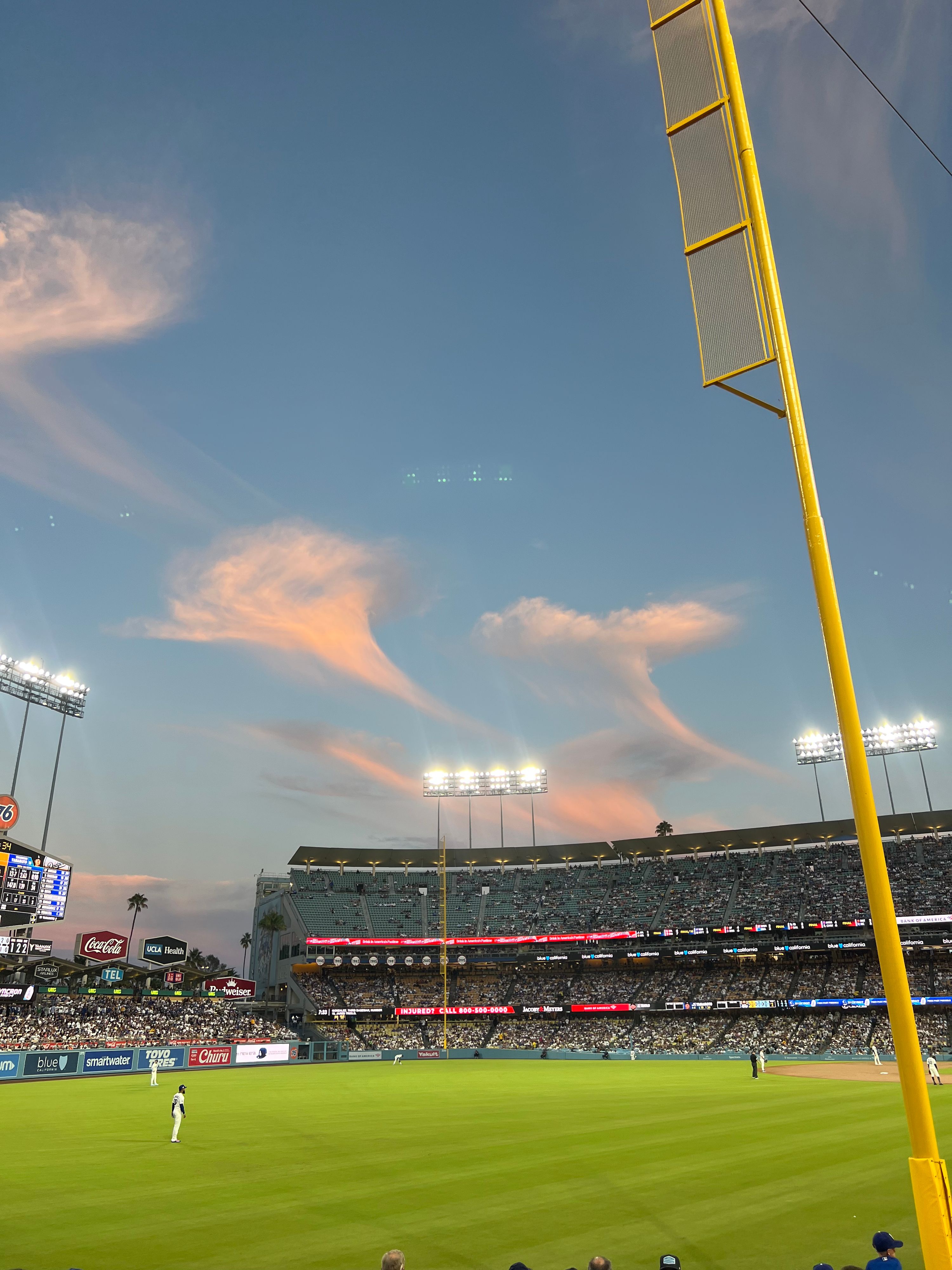 Los Angeles Dodgers vs Pittsburgh Pirates